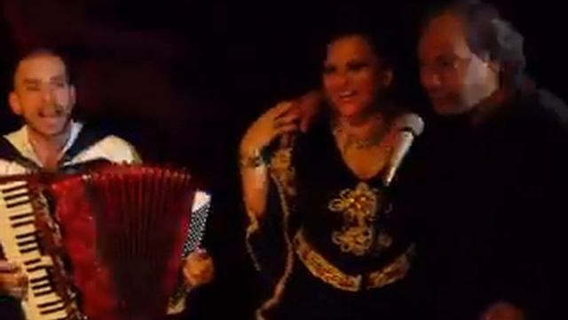 Tony Gatlif e Vitsa Ramanush смотреть онлайн