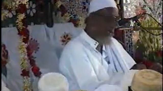 Syed Rashid Ahmed Junpuri R A Eid E Miladun Nabi S M dt 01 07 2000 Part 2 смотреть онлайн