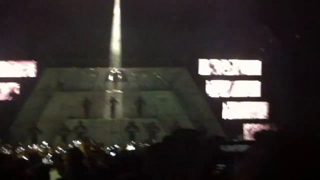 Chris Brown Concert Berlin Carpe Diem Intro Beautiful People Fortune смотреть онлайн