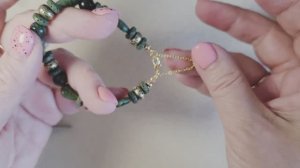 Как собрать браслет на ювелирном тросике. Лава+Нефрит+Змеевик =Браслет ЛНЗ