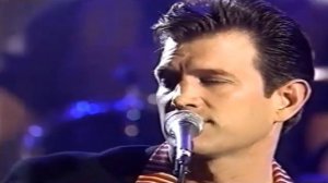 Chris Isaak -   Graduation Day   live 1995