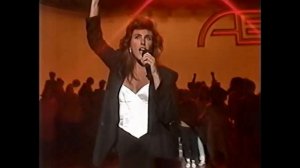 Laura Branigan - [cc] Shattered Glass - American Bandstand (1987)