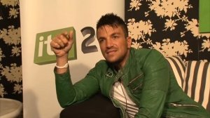 Peter Andre talks about MN8, Kavana and Ultimate Kaos, sings 'I've Got A Little Something For You'