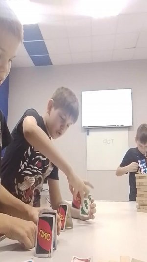 пирамидка из уно @OTDEL_MIKROSOFT