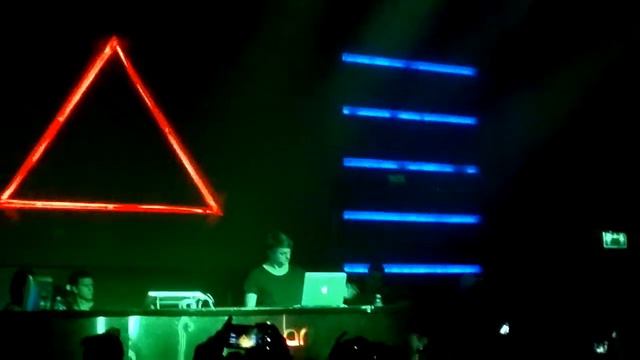 Joop Junior @ Crobar 15-11-2013 смотреть онлайн