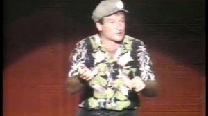 Robin Williams - The Scotish Soldier & Elmer Fudd Sings Springsteen & The Paper Boy imasportsphile