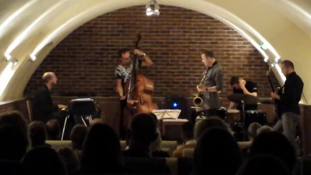 Stefan "Pista" Bartus & JazzBrothers featuring Antonio Farao (IT) смотреть онлайн