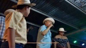 Elpidio Pillin Delgado, Miguelito Rivera, Lili Samaniego y Raquelita Castillo Fiesta de Yiyito Amay