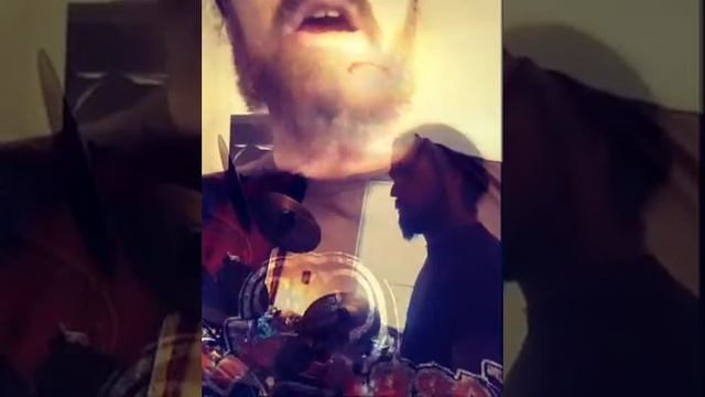 Pseudo Bill Ward drums on a Roland TD-3 electronic drum set смотреть онлайн