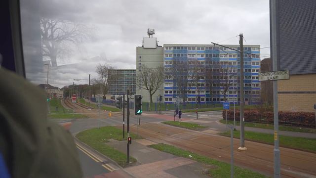 United Kingdom, Manchester, bus 43 ride from Airport to Royale Green Road смотреть онлайн