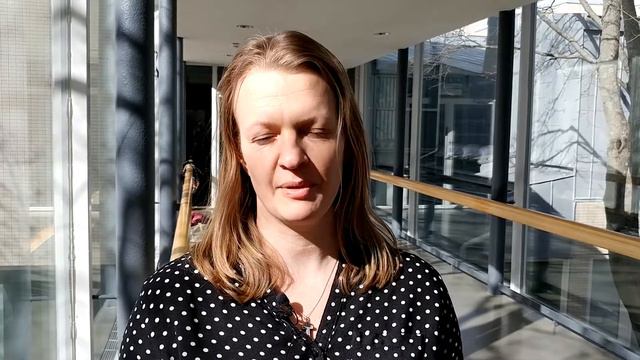 Miten selvitä siitepöly- ja katupölykaudesta? смотреть онлайн