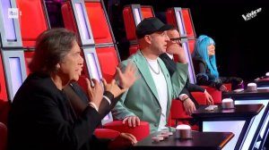 Il TIMBRO sofisticato di Paolo Emilio su Mango | The Voice Senior Italy 3 | Blind Auditions