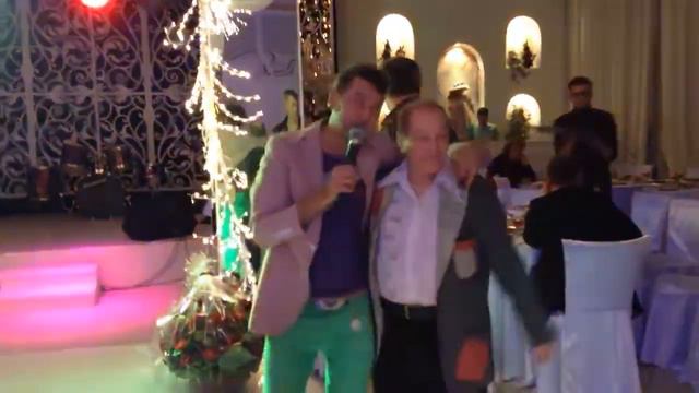 СИрёШка ЭЙ (8 мин) на юбилее продюсера Михаила Плоткина 22.04.2014г. смотреть онлайн