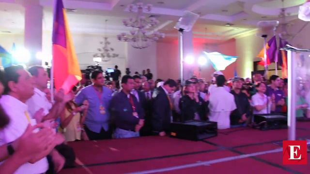 Varela acusa a Martinelli, Arias y Navarro смотреть онлайн