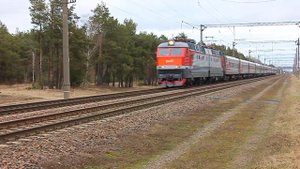 ЧС8-072 (РЖД/Мск, ТЧ-41 Вязьма) с поездом №7 Мск - Брест (РЖД/ФПК/Мск, "Славянский экспресс")