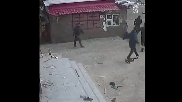 Svans (Georgians) attack Azerbaijani restaurant in Dmanisi, Georgia смотреть онлайн