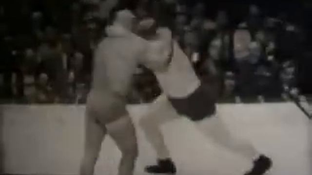 Ali Baba vs Red Brannigan 1930's professional wrestling match 10/11/39 смотреть онлайн