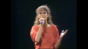 Erica Gimpel - Being Your Own Individual - Kids From Fame Live in the UK