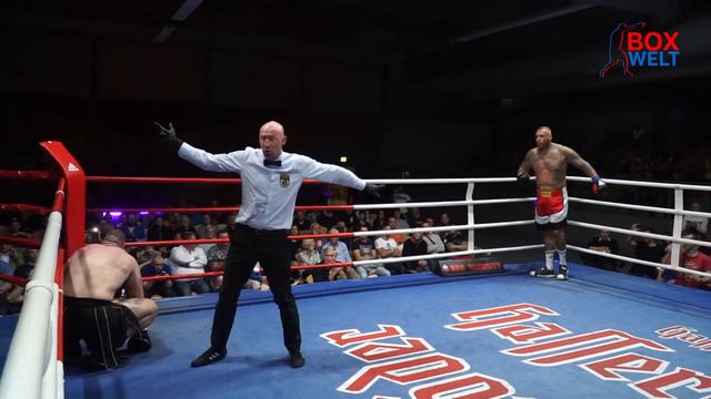Nedeljko Cvorovic vs Jens Tietze - 8 rounds heavyweight - 21.09.2019 - Sporthalle Dorf Mecklenburg смотреть онлайн