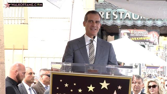 PRODUCER HAIM SABAN HONORED WITH HOLLYWOOD WALK OF FAME STAR смотреть онлайн