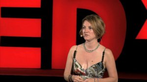 Trust as a high-yielding bet: Aurélie Salvaire at TEDxCarthage