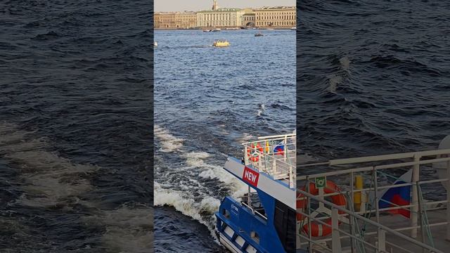 Санкт-Петербург / Нева