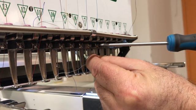 Hvordan sette inn ny nål