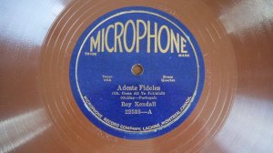 78RPM Roy Kendall – Adeste Fideles, Silent Night, Holy Night 1925 Microphone – 22535 Tenor Brass