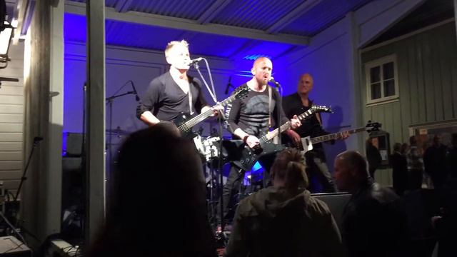 Live at Eksjö stadsfest 2015 "Welcome to Hell-Us and DieNasty" смотреть онлайн
