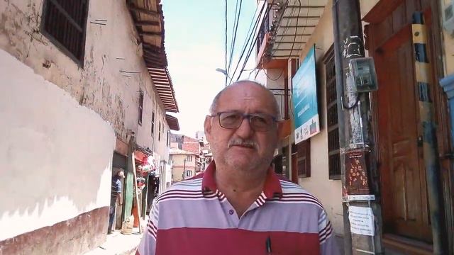 Pedro León TV Marinilla Antioquia con don Iván Gómez comerciante
