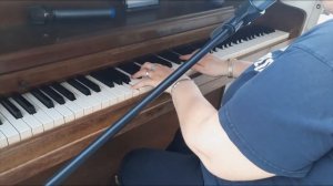 Julie covers "Hurt" by Trent Reznor & Rick Rubin Johnny Cash #music #busking #piano 