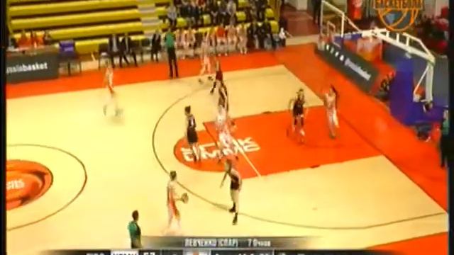 Слэм-данк Бриттни Грайнер, 28.03.2021 смотреть онлайн