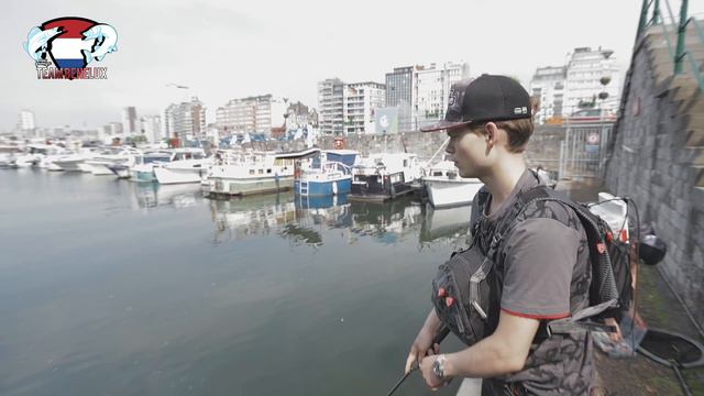 FOX RAGE STREET FIGHTERS: EPISODE FOUR ***Subtitled*** смотреть онлайн