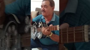 POEMA AMOR DE MÃE.CANTA  ZÉ AUGUSTO IRMÃO DE DIMAS FERNANDES.COM DIREITO RESERVADO