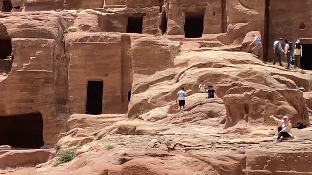 Zain & Baha joined Adam in a trip to Shoubak & Petra смотреть онлайн