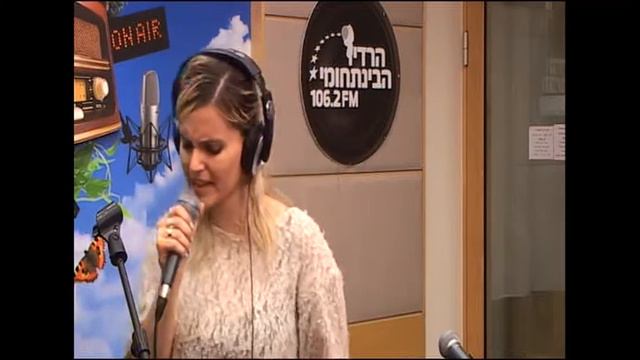 Adi Ulmansky - Snow (Live @ IDC Radio) смотреть онлайн