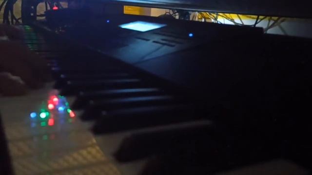 A Bassplayer having fun playing his fav Song. Donny Hathaway - This Christmas Cover.