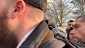 BILAL WALKS UP AND CONFRONTS ALI DAWAH OVER STONG ALLEGATIONS - speakers corner 17/2/19