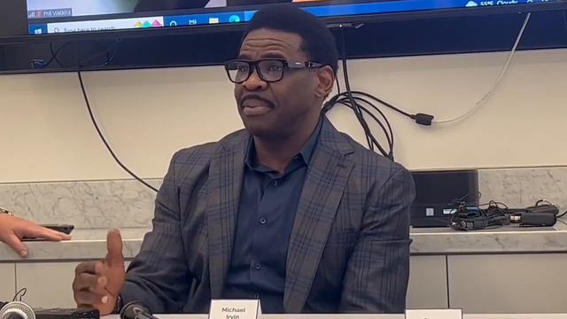Michael Irvin's Emotional Reaction to Bryn Davis' Testimony смотреть онлайн