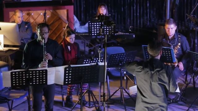 Enno Poppe  -  Holz for Clarinet and Ensemble