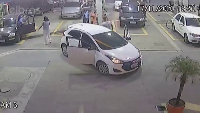 2_5312458556094549748