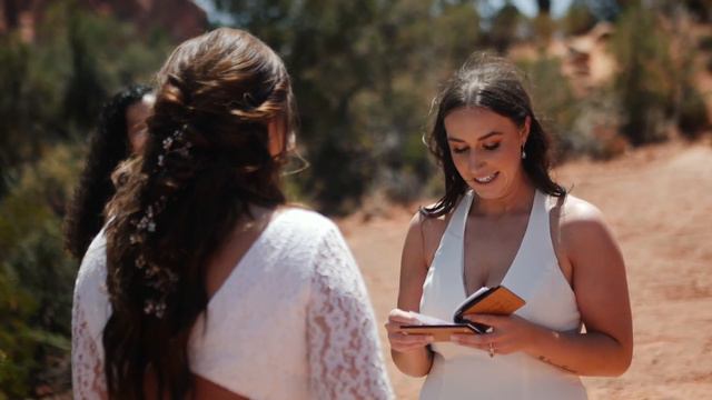 Hannah & Emma - Elopement at Bell Rock Trailhead - Sedona, AZ - Highlight Wedding Film смотреть онлайн