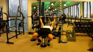 Bench Press (115 kg x 5) - 02/09/16