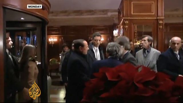 Italian PM Mario Monti resigns