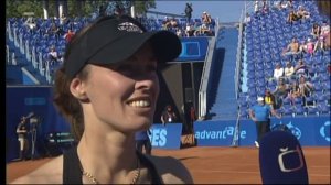 Martina Hingis speaks czech / Martina Hingisová - rozhovor v češtině (May 2011, Prague)