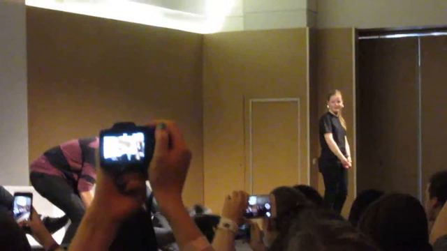 Spacewalker convention Richard Harmon dance смотреть онлайн