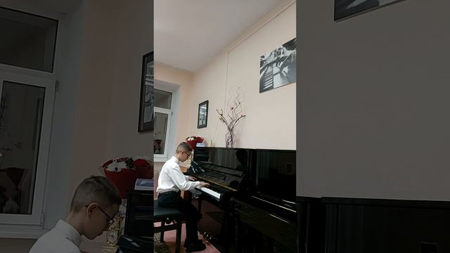 А.Жилинскис. Марш зайчат смотреть онлайн