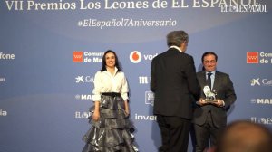 Gala VII Aniversario de EL ESPAÑOL: Premio a la solidaridad a Bernard-Henri Lévy  (4 noviembre 2022