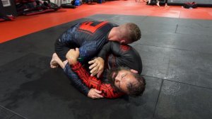 Having trouble finishing that kimura lock? Gabriel Gonzaga has some tips to help you get the tap!