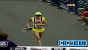 Ironman Hawaii Triathlon World Championship 2010 Raelert vs  Macca